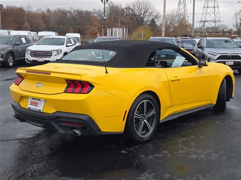 Used 2024 Ford Mustang Premium image 33