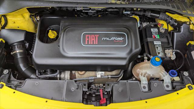 Used 2014 FIAT 500L Trekking w/ Popular Equipment Group FWD image 31