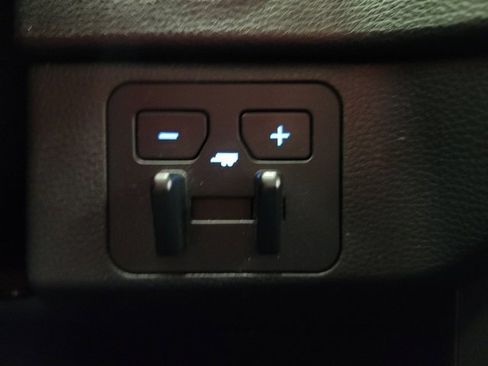 Used 2022 Toyota Tundra SR5 image 62