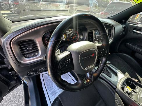 Used 2022 Dodge Charger R/T w/ Daytona Edition Group RWD image 8