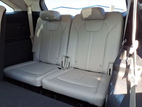 New 2026 Kia Sorento S image 10