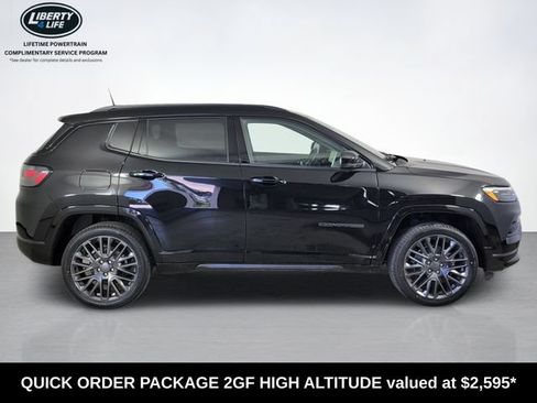 Used 2022 Jeep Compass High Altitude AWD/4WD image 2