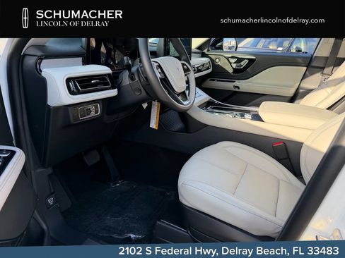 New 2026 Lincoln Aviator Reserve RWD image 12