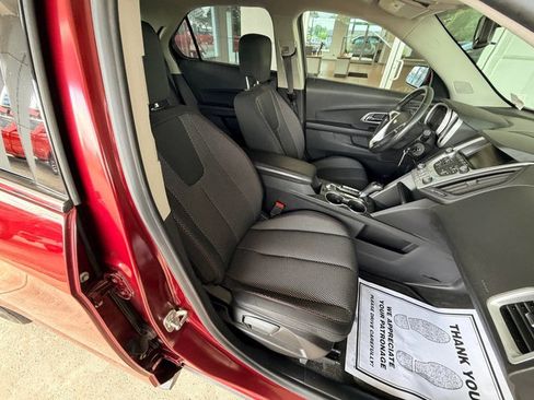 Used 2017 Chevrolet Equinox LT w/ Convenience Package FWD image 23