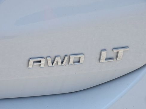 Used 2023 Chevrolet Equinox LT w/ LPO, Floor Liner Package image 19