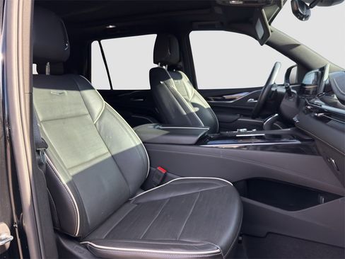 Used 2023 Cadillac Escalade Sport w/ Touring Package image 21