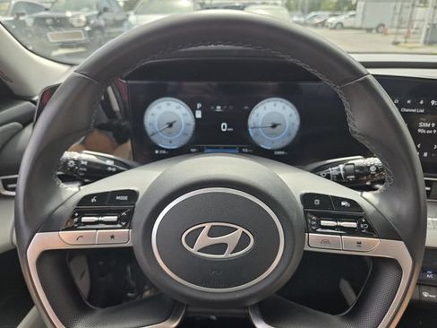 Used 2025 Hyundai Elantra Limited FWD image 27