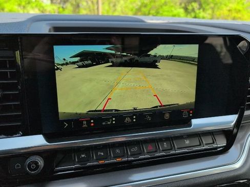 New 2026 Chevrolet Silverado 1500 High Country AWD/4WD image 23