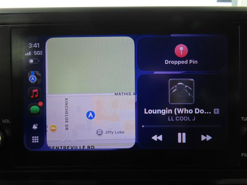 Used 2023 Kia Carnival LX FWD image 23