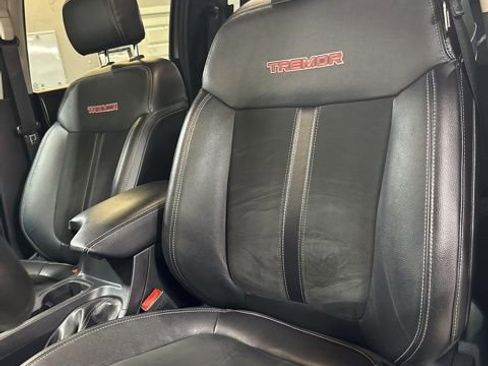Used 2021 Ford Ranger Lariat w/ Tremor Off-Road Package image 42