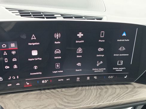 Certified 2025 Audi Q5 Premium w/ Convenience Package image 11