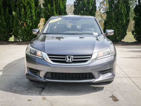 Used 2014 Honda Accord LX image 3