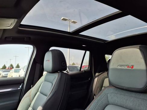 New 2026 GMC Terrain AT4 w/ Convenience Package III image 15