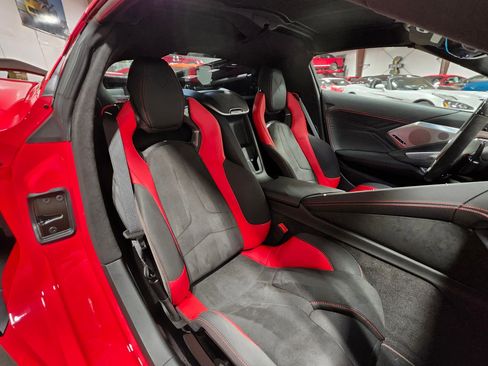 Used 2023 Chevrolet Corvette Z06 w/ Z07 Performance Package image 27