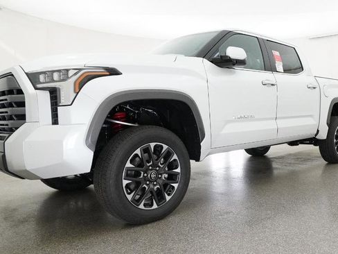 New 2026 Toyota Tundra Limited AWD/4WD image 20