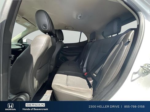 Used 2024 Buick Encore GX Preferred FWD image 23