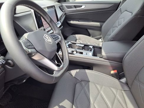 New 2026 Volkswagen Atlas Cross Sport SE image 18