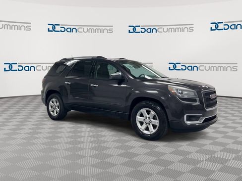 Used 2015 GMC Acadia SLE FWD image 2