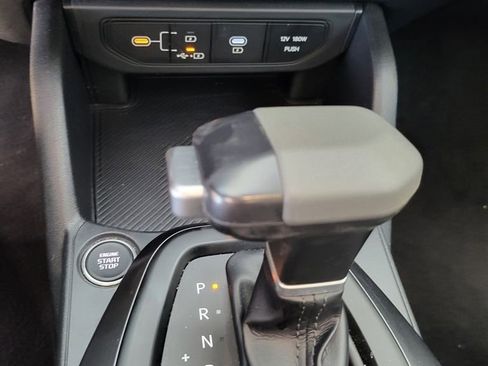 Used 2025 Kia K4 LXS image 9