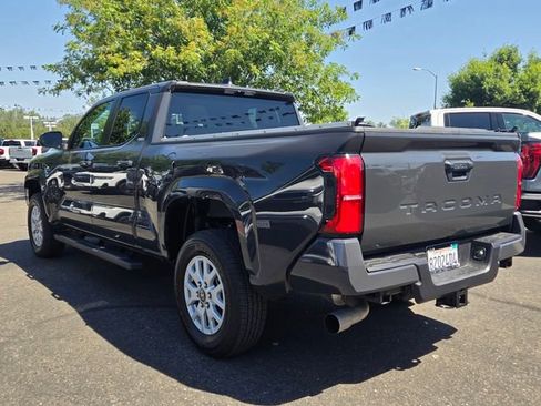 Used 2025 Toyota Tacoma SR5 RWD image 6