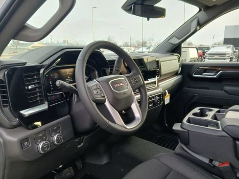 New 2026 GMC Sierra 1500 Elevation AWD/4WD image 9