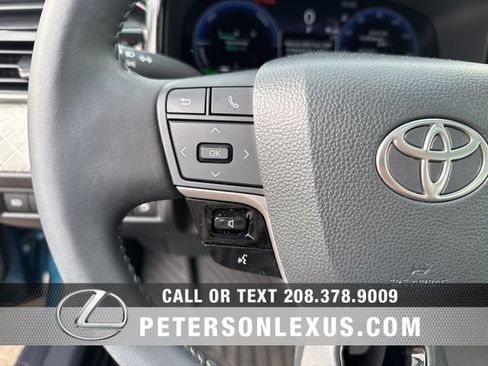 Used 2025 Toyota Camry XSE image 25