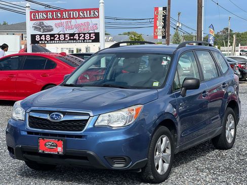 Used 2015 Subaru Forester 2.5i w/ Alloy Wheel Package AWD/4WD image 3