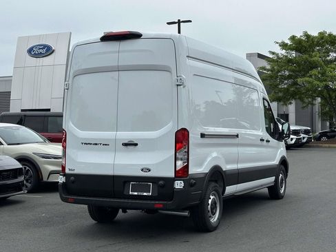 New 2026 Ford Transit 250 148 High Roof RWD image 3
