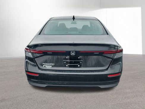 Used 2023 Honda Accord EX image 15