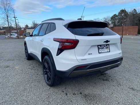 New 2026 Chevrolet Trax ACTIV w/ Driver Confidence Package FWD image 5