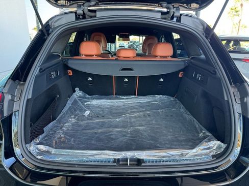 Certified 2025 Mercedes-Benz GLC 300 image 20