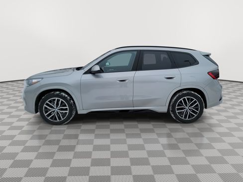 Used 2025 BMW X1 xDrive28i w/ M Sport Package image 5
