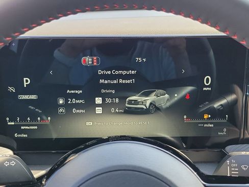 New 2026 Nissan Kicks SR FWD image 9
