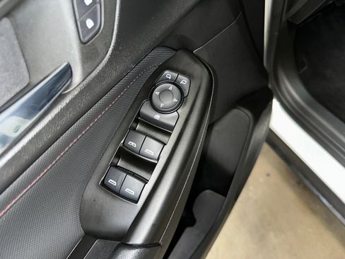 Certified 2023 Chevrolet TrailBlazer RS w/ Convenience Package image 8