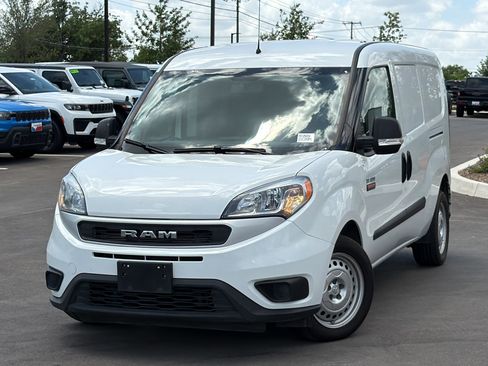 Used 2022 RAM ProMaster City Tradesman FWD image 1