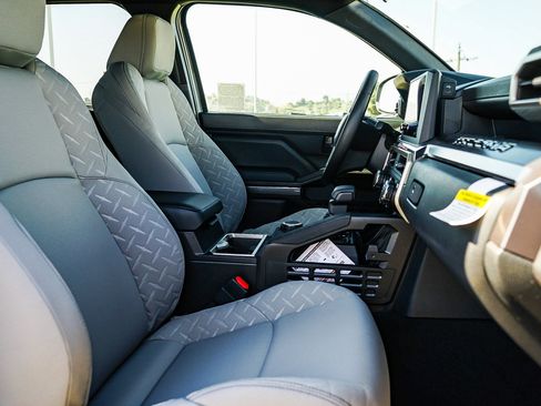 New 2026 Toyota Tacoma SR5 AWD/4WD image 17