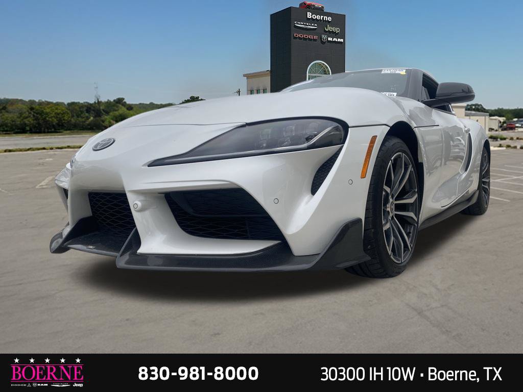 Used 2021 Toyota Supra w/ Safety & Technology Package RWD image 3