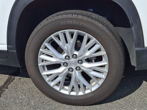 Used 2026 GMC Acadia Elevation w/ Elevation Premium Package FWD image 5