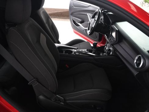 Used 2018 Chevrolet Camaro LS RWD image 27