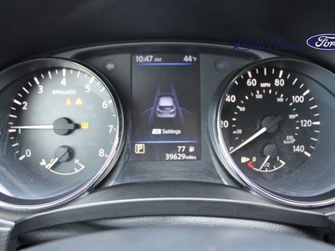 Used 2021 Nissan Rogue Sport SV image 23