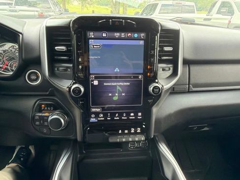 Used 2024 RAM 1500 Lone Star AWD/4WD image 21