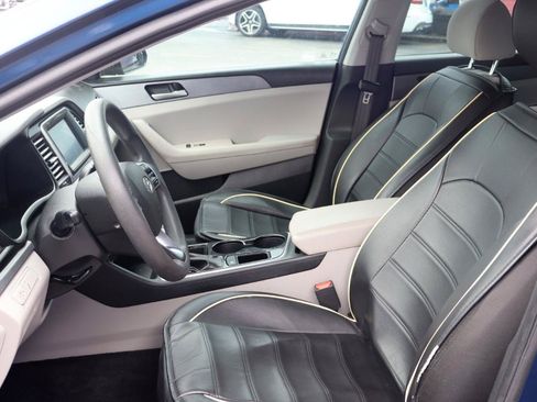 Used 2019 Hyundai Sonata SE FWD image 11