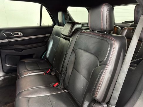 Used 2017 Ford Explorer Sport w/ Equipment Group 401A AWD/4WD image 18