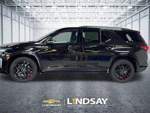 Used 2023 Chevrolet Traverse Premier w/ Redline Edition AWD/4WD image 5