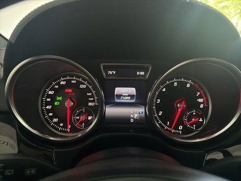 Used 2017 Mercedes-Benz GLS 450 4MATIC image 34