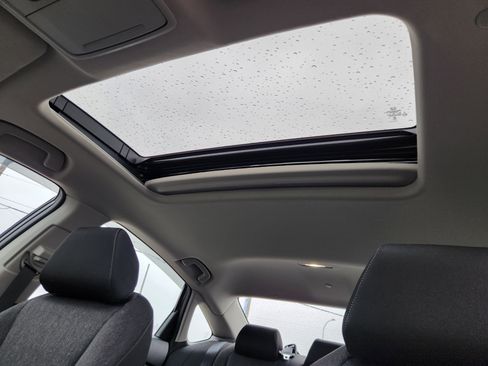 Certified 2025 Honda Accord SE image 15