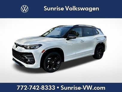 New 2026 Volkswagen Tiguan SE R-Line