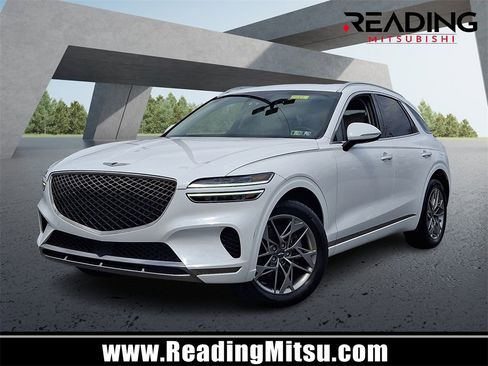 Used 2022 Genesis GV70 2.5T w/ Select Package image 1