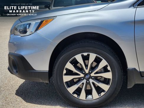 Used 2017 Subaru Outback 3.6R Limited AWD/4WD image 7