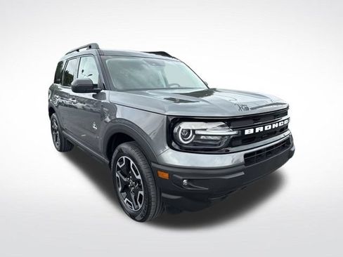 Used 2024 Ford Bronco Sport Outer Banks AWD/4WD image 7